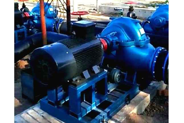 福州吕浩数据分析服务有限公司3台500mm口径双吸泵沈阳康平卧龙湖正在安装